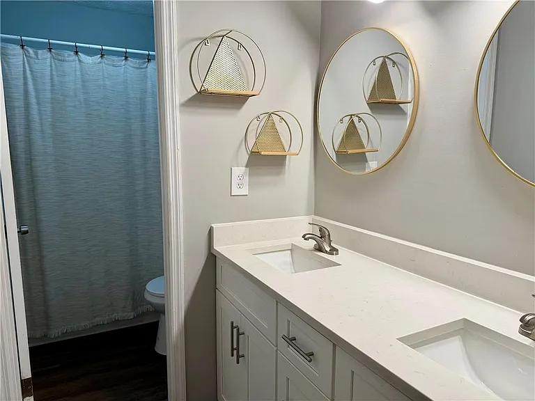 1059 Mariners Dr — Photo 18