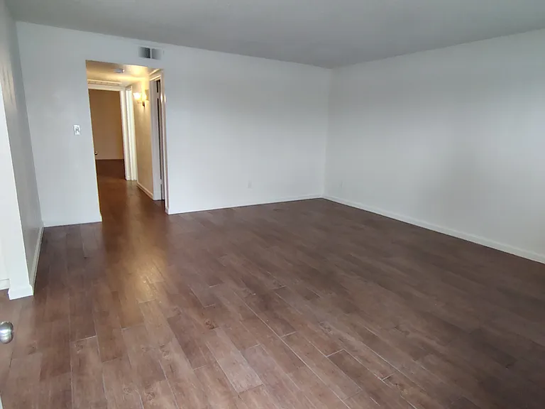 3913 Manor St #1A — Photo 15