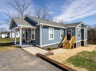 2712 Blair St, Staunton, VA 24401