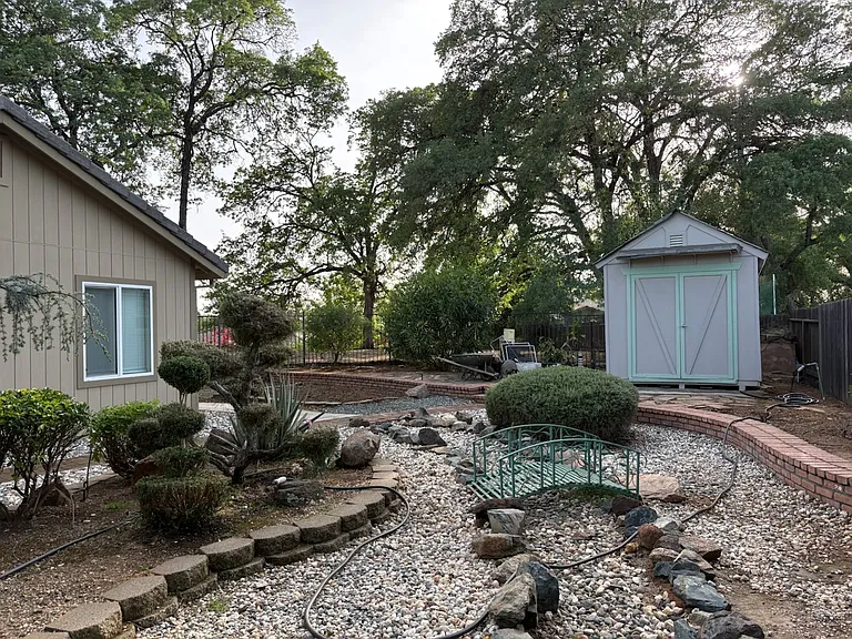 3910 Magnolia Hills Dr — Photo 3