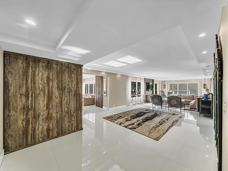 1151 N Fort Lauderdale Beach Blvd #1C — Photo 3