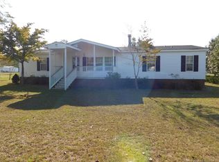 51 Lariat Dr, Parkton, NC 28371