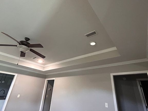 4th image of 133 Cody Dr #1