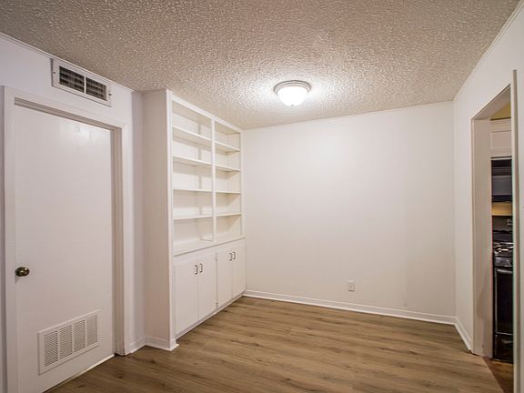 3rd image of 1240 Barton Hills Dr APT 111
