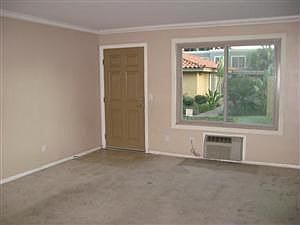 3rd image of 1240 North Broadway
