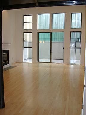 3rd image of 999 16th St APT 8