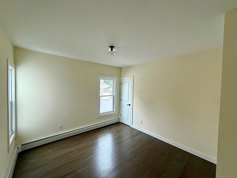 449 Stanley St #2 — Photo 17