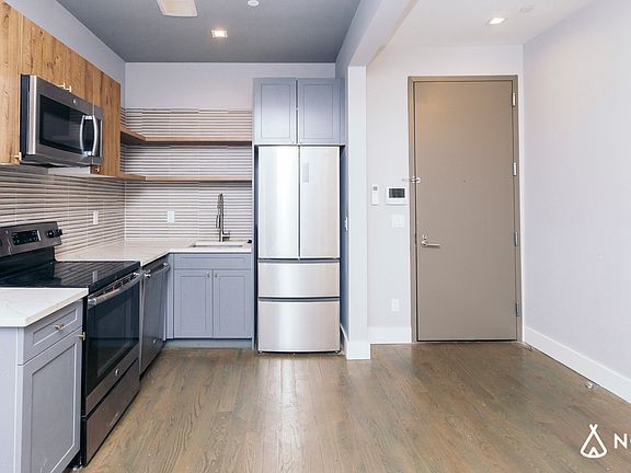 3rd image of 484 Harman St #3G