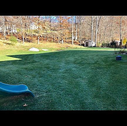 4th image of 32 Orchard Ct