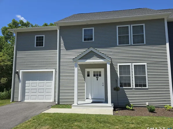 209 Winding Hollow Road, Groton, CT 06340