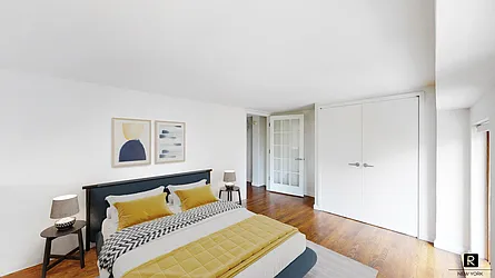 Rented by R New York