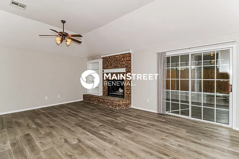 8113 Greer Way — Photo 2