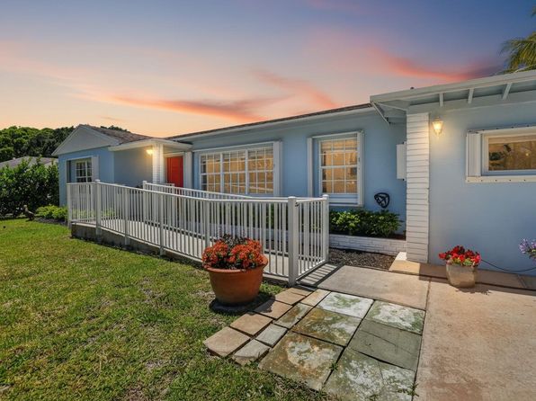 277 NW 3rd Ct