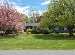 5 Concord Rd, Lebanon, NJ 08833