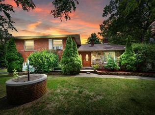 160 Rock Cut Rd, Newburgh, NY 12550