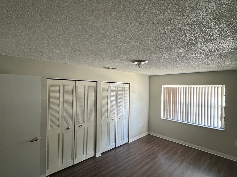 Whispering Pines — Photo 3