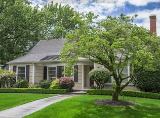 7600 SW Broadmoor Ter, Portland, OR 97225