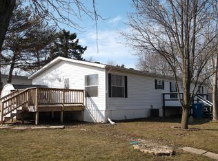 1712 S Dixie Hwy TRLR 121, Crete, IL 60417