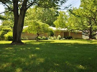 567 W 72nd St, Indianapolis, IN 46260