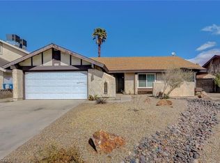 6616 Treadway Ln, Las Vegas, NV 89103