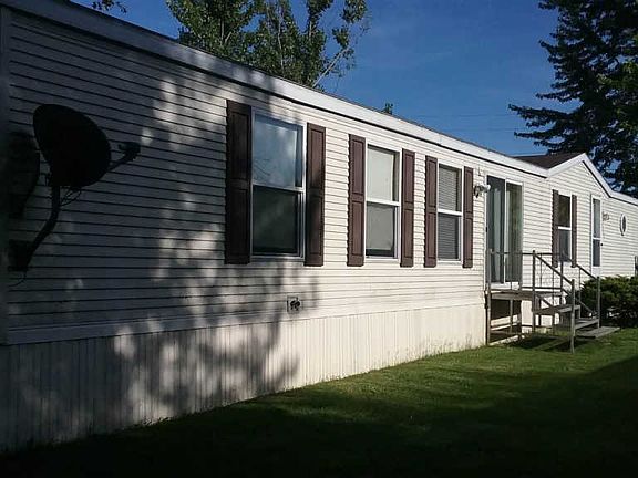 3rd image of 2300 79th Ave W