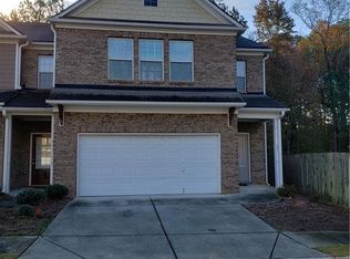 3901 Snipes Ct, Lilburn, GA 30047