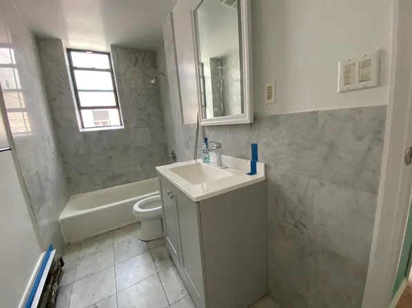 2021 76th Street 2R image 10 of 11