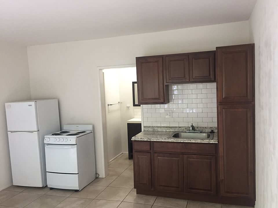 1st image of 11317 McCormick St APT 5
