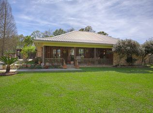 41397 Jeanette Rd, Prairieville, LA 70769