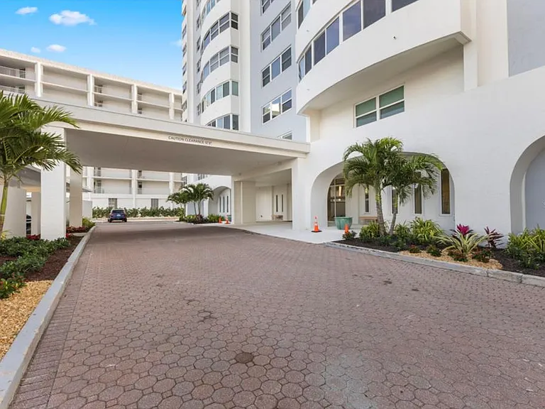 1750 Benjamin Franklin Dr #1D — Photo 4
