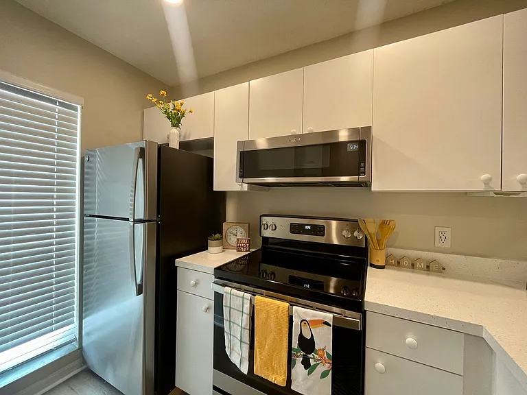 Village Park Townhomes | 2 & 3 Bedroom Apartments in Lady Lake, FL — Photo 77