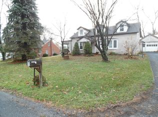 5135 Mountain Rd, Chambersburg, PA 17202