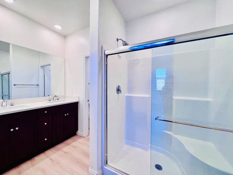 8729 Roving Pl — Photo 5