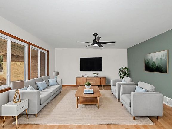 2nd image of 2101 North Emmertsen ROAD