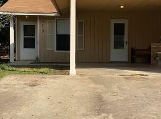 518A Wigwam Ln, Kerrville, TX 78028