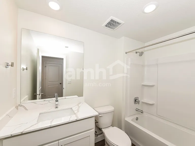 8939 S Franklin John Rd — Photo 15