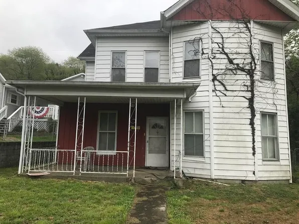 306 Brown St, Appalachia, VA 24216