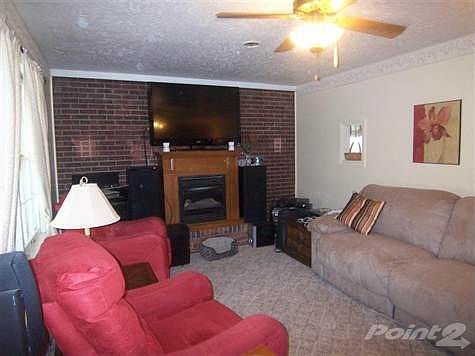 Nice living room with fireplace