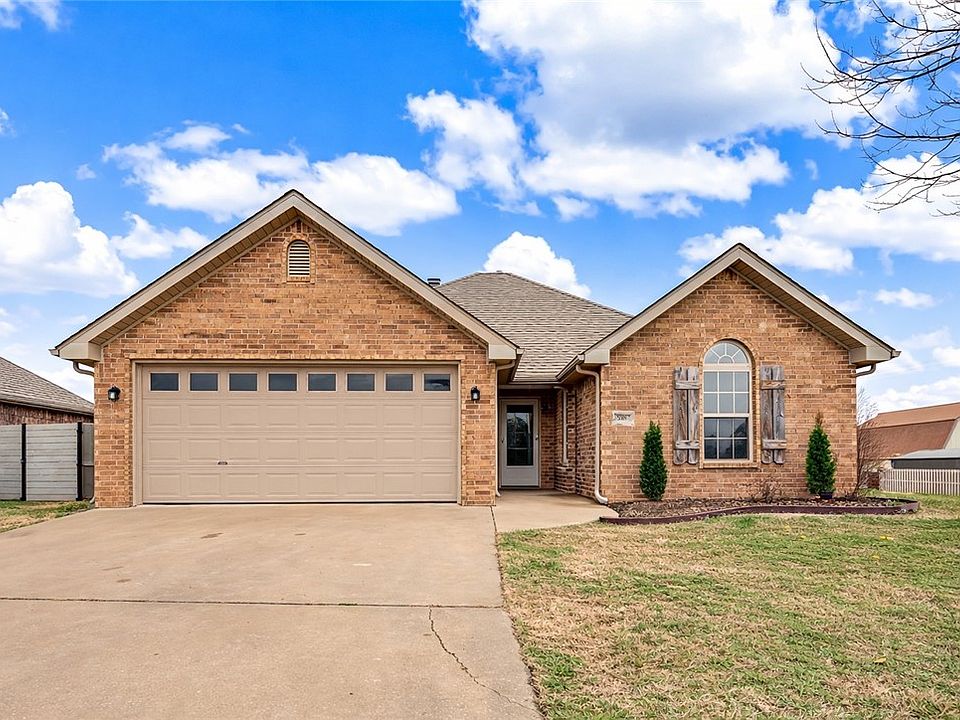1st image of 581 Tamarron Dr