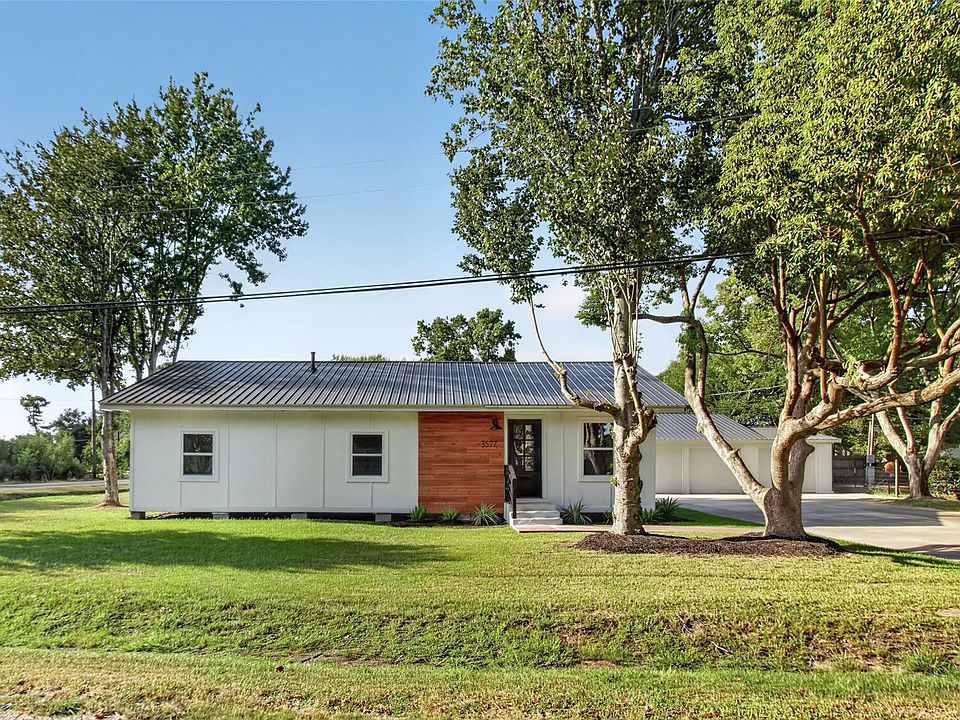 1st image of 3577 9th St