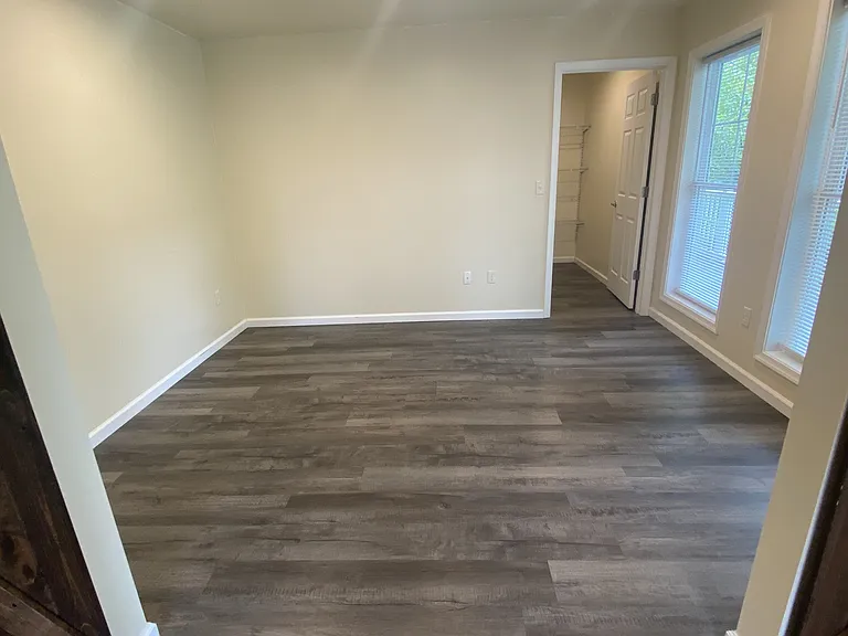 65 Woods Edge Rd #9 — Photo 9