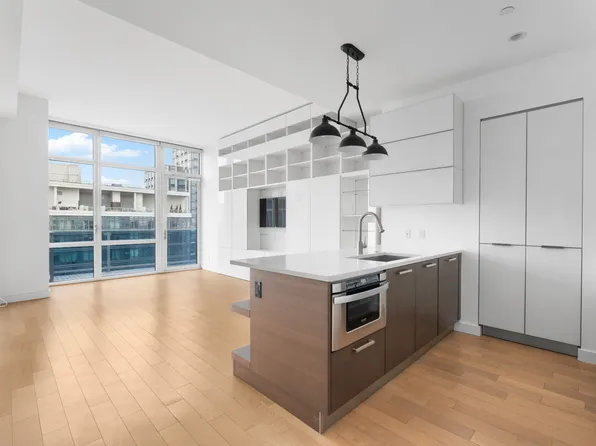 22 North 6th Street image 1 of 9