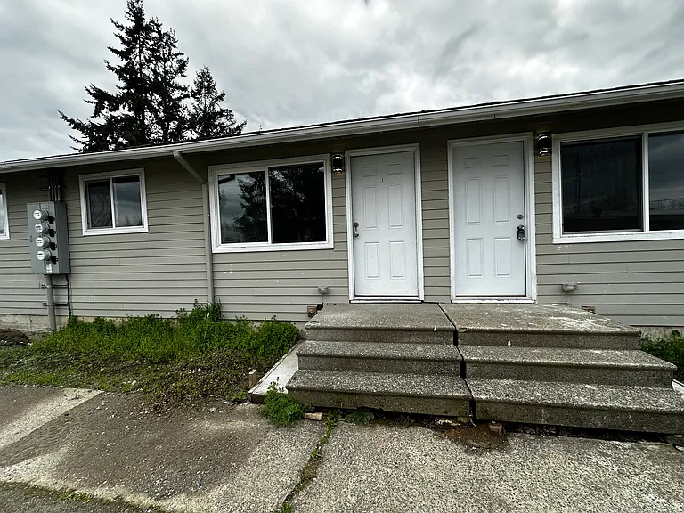 21902 84th Ave S #C — Photo 5
