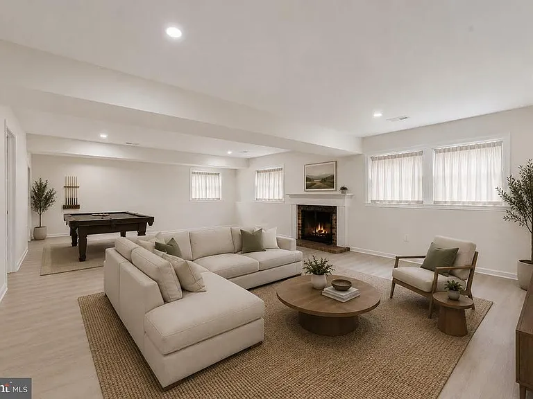 7107 Sontag Way — Photo 45
