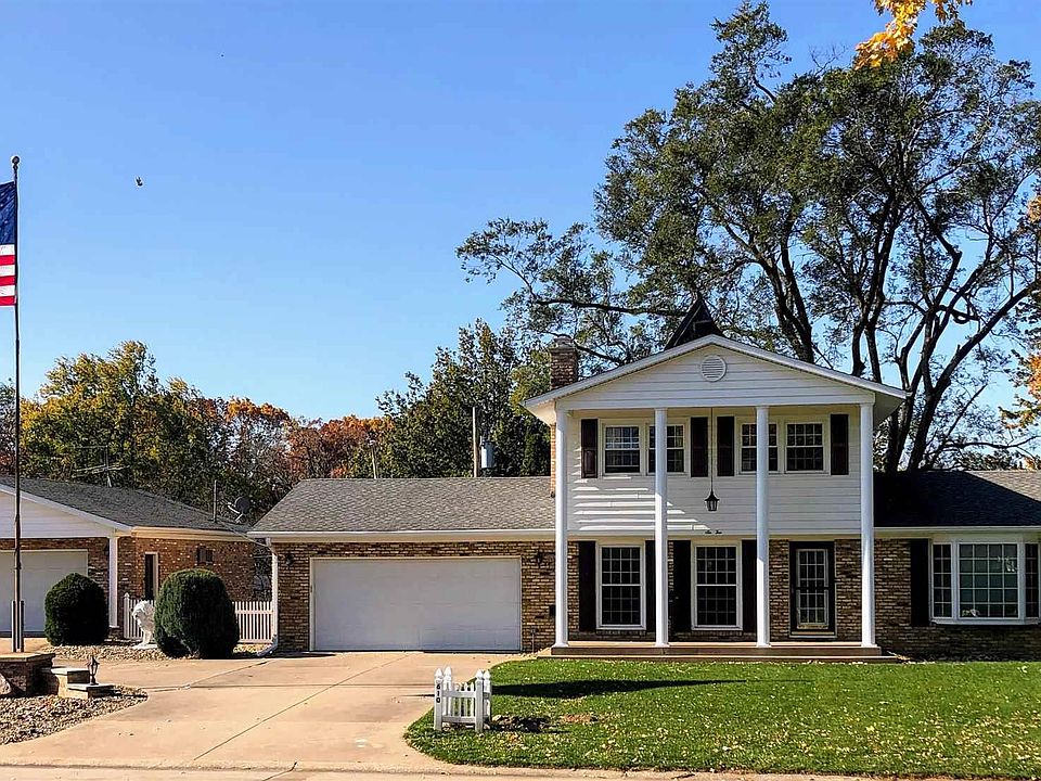 1st image of 610 10th Street A Ct #A