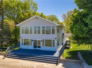 2703 E Sand Rd, Port Clinton, OH 43452