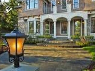 9804 NE 15th St, Bellevue, WA 98004