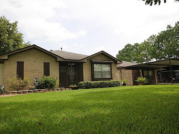 2nd image of 6109 Gardenia St
