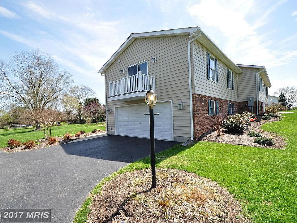 2nd image of 6597 Streamwood Ct