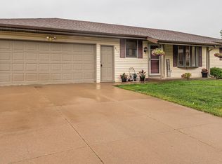 811 Madison St, Cuba City, WI 53807